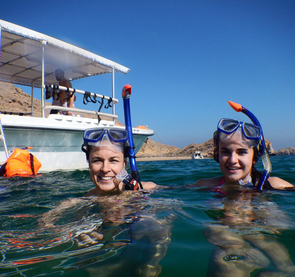 best snorkeling navigans