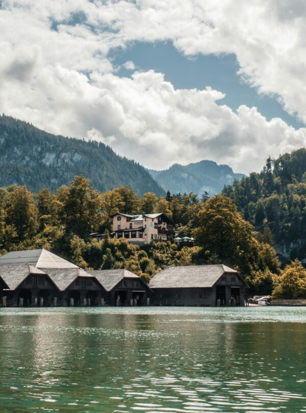 Europe tour package by thenavigans