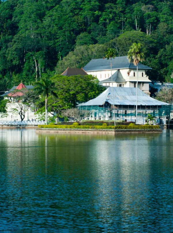 Kandy, CP, Sri Lanka Sri Lanka tour package navigans