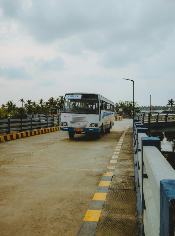 Kerala tour package by navigans