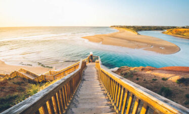 Onkaparinga River Mouth, Port Noarlunga, South Australia, Australia (MR).