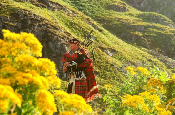 England & Scotland – By Rail: A 12-Day Tour of Iconic Cities, Historic Sites, and Scenic Landscapes