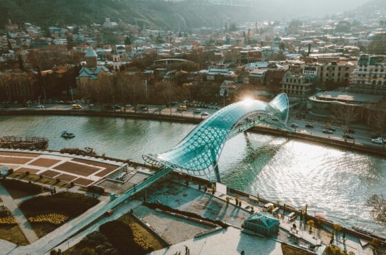 6 Days Georgia Tour: Tbilisi, Kazbegi, Kakheti, and More