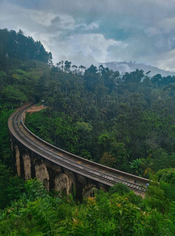 f Nine Arches Bridge